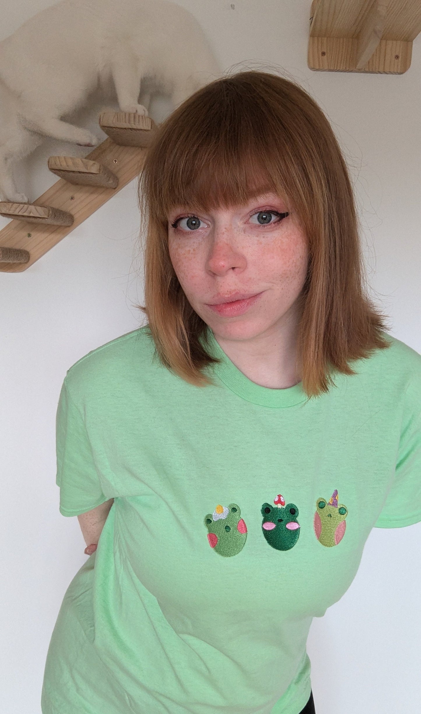Frog Embroidered T shirt